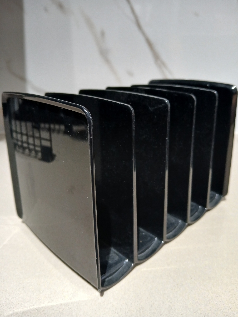 2 File Organizers - Picture 2 of 7